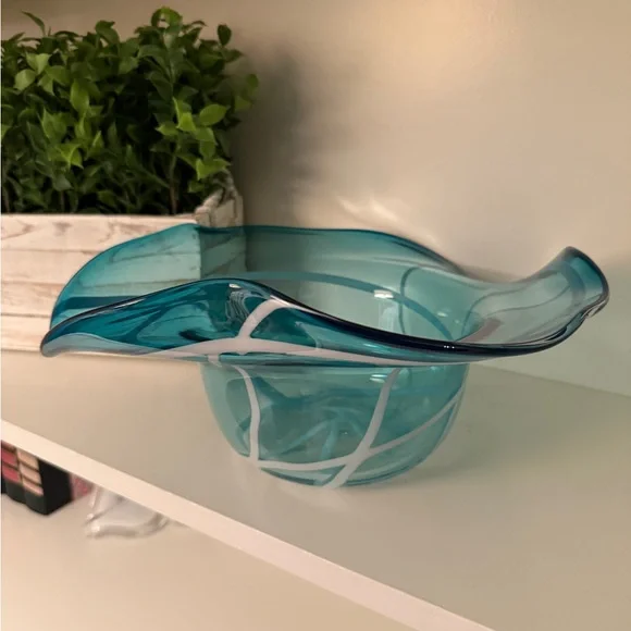 Handblown Aqua Blue Sombrero Freeform Abstract Art Glass Decorative Bowl